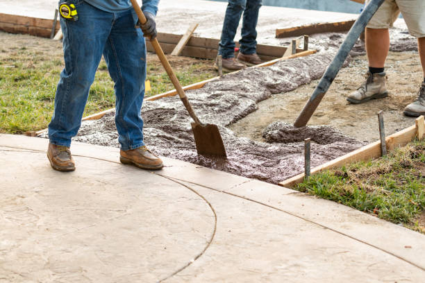 Best Concrete Driveway Installation in Alsip, IL